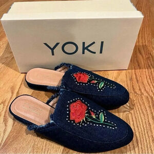 Yoki Willas-71  Embroidered Rose, Dark Denim,‎ Frayed, Flat Mules. NIB